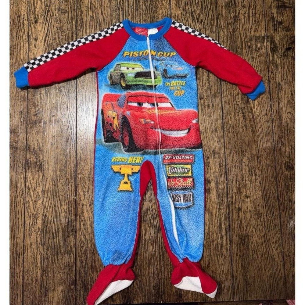 Disney Y2K  Pixar Cars Boys Size 3t One Piece Fleece Zip Up Pajamas Piston Cup